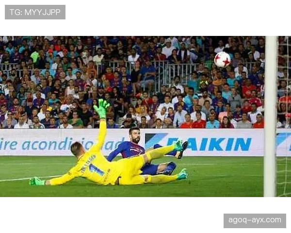 皮克展现顶级防守实力,助力巴萨稳步提升竞争力 皮克展现顶级防守实力,助力巴萨稳步提升竞争力