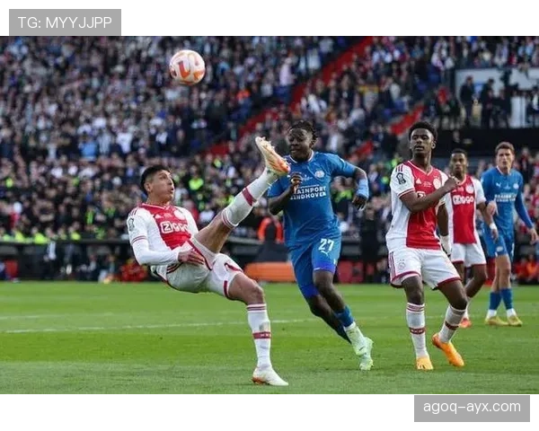 海伦芬状态火热,关键球员闪耀助球队斩获联赛胜利 海伦芬状态火热,关键球员闪耀助球队斩获联赛胜利