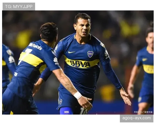 滕哈赫率队表现稳健，士气高涨迎战新挑战