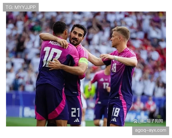 穆西亚拉与京多安:中场角色定位及进攻创造力对比分析 穆西亚拉与京多安:中场角色定位及进攻创造力对比分析