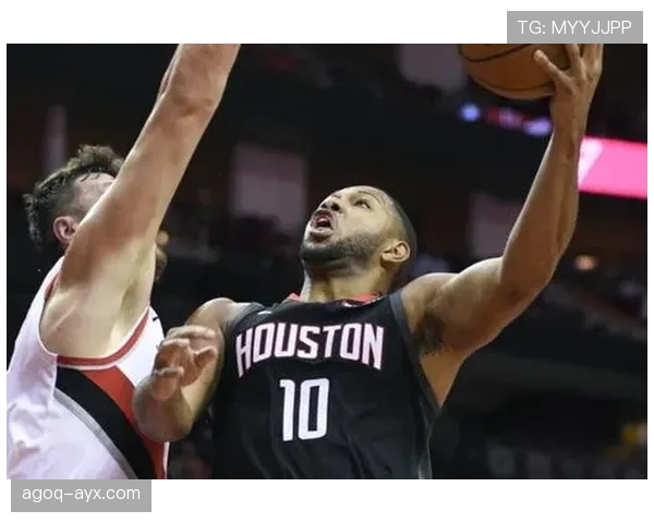 巴黎防线稳定性仍存隐患,赛季关键阶段表现面临考验 巴黎防线稳定性仍存隐患,赛季关键阶段表现面临考验