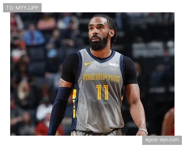 阿朗佐·莫宁利用挡拆提升得分效率显著优于队内同位置球员